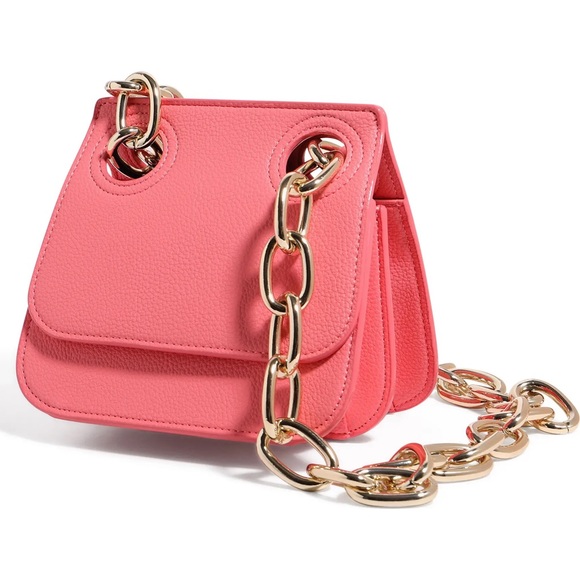 NWT We Are Original Vegan Leather Shoulder Bag
HOUSE OF WANT - Picture 5 of 7